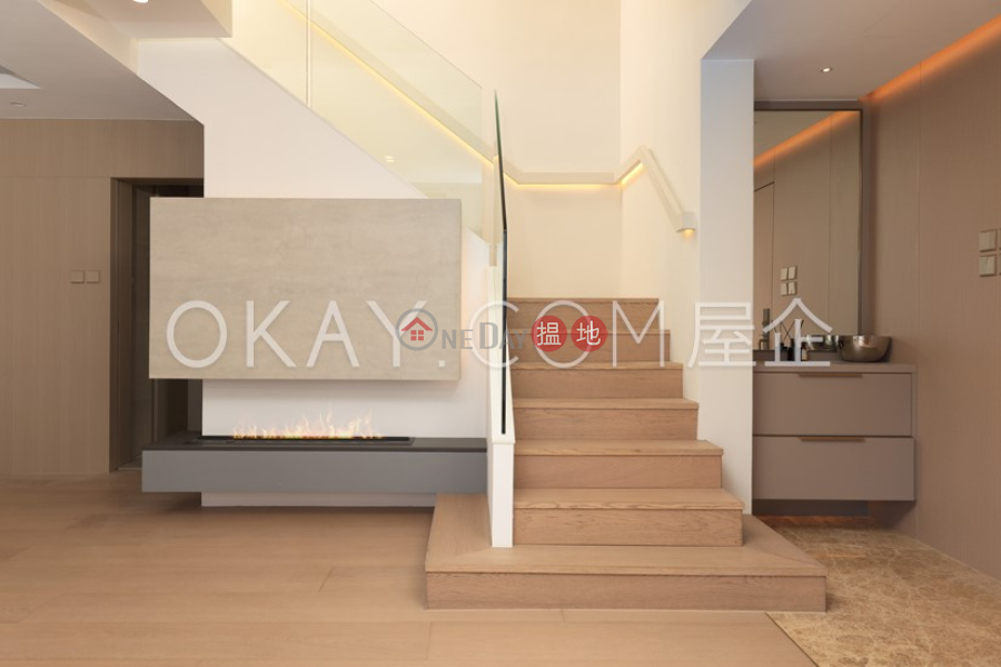 HK$ 160,000/ month, Elegant Terrace Tower 1, Western District Stylish 4 bedroom on high floor with rooftop & terrace | Rental