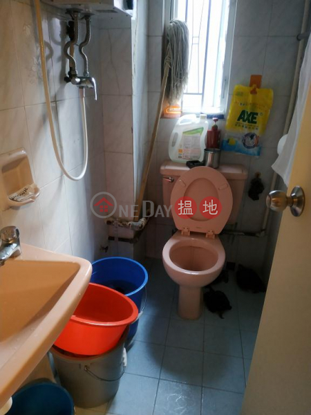 Flat for Sale in Man Hee Mansion, Wan Chai | Man Hee Mansion 文熙大廈 Sales Listings
