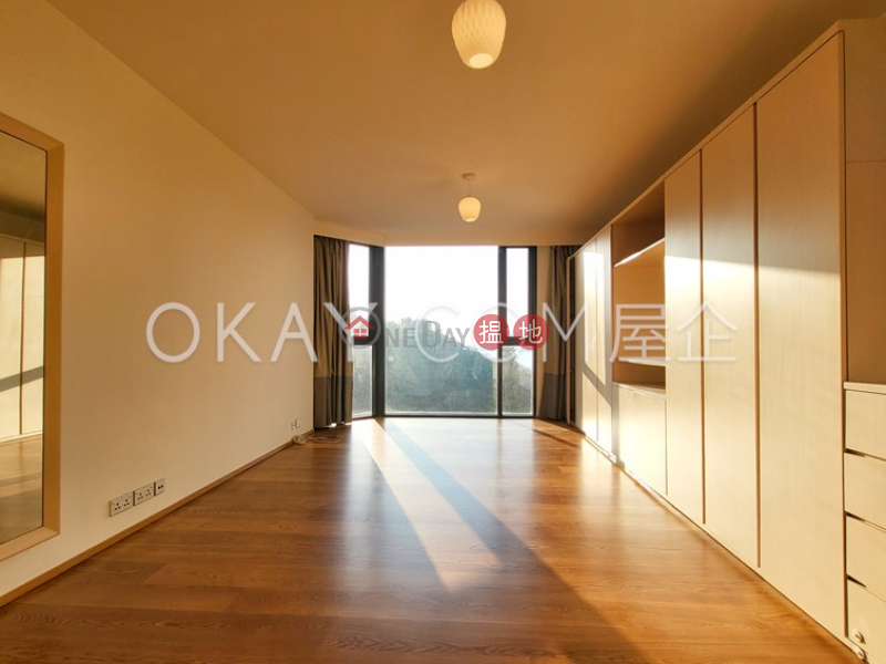 HK$ 90,000/ month Belgravia, Southern District | Beautiful 3 bedroom with balcony & parking | Rental