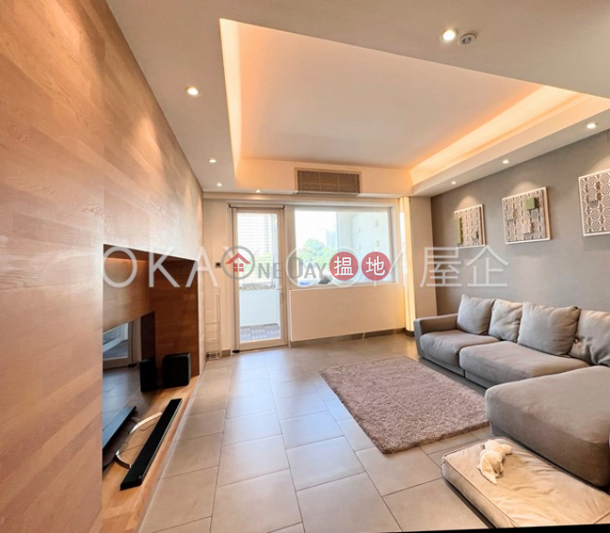 Stylish 3 bedroom with balcony & parking | Rental | Sanitarian Apartments 潔園 Rental Listings