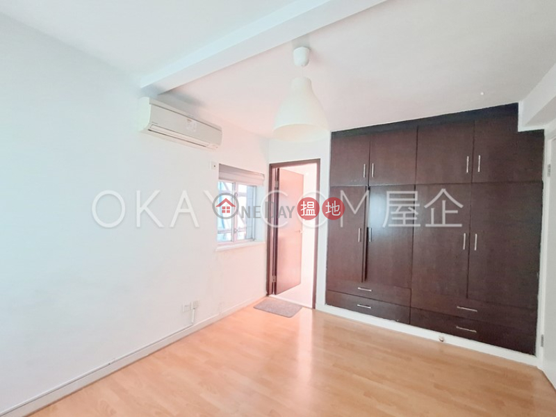 HK$ 20.5M, Formwell Garden Wan Chai District | Luxurious 3 bedroom with balcony | For Sale