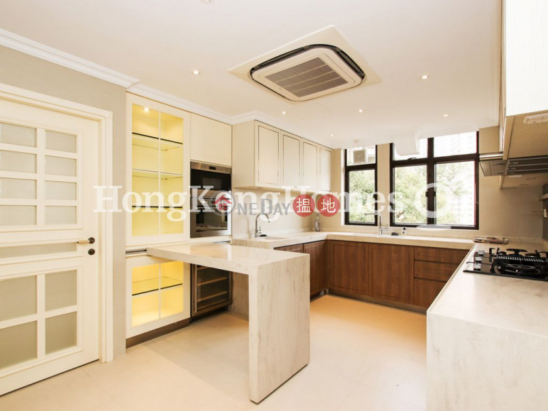 Property Search Hong Kong | OneDay | Residential Rental Listings | 3 Bedroom Family Unit for Rent at Chung Tak Mansion