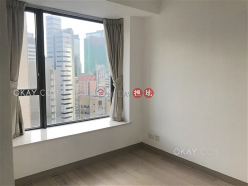 HK$ 42,000/ month The Oakhill, Wan Chai District | Luxurious 2 bedroom on high floor with balcony | Rental