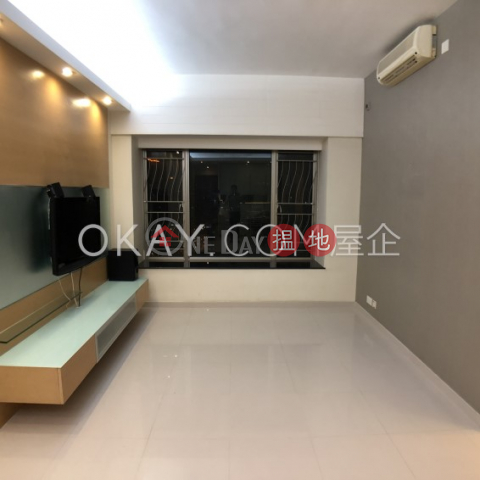 Exquisite 3 bedroom in Kowloon Station | Rental | Sorrento Phase 2 Block 2 擎天半島2期2座 _0