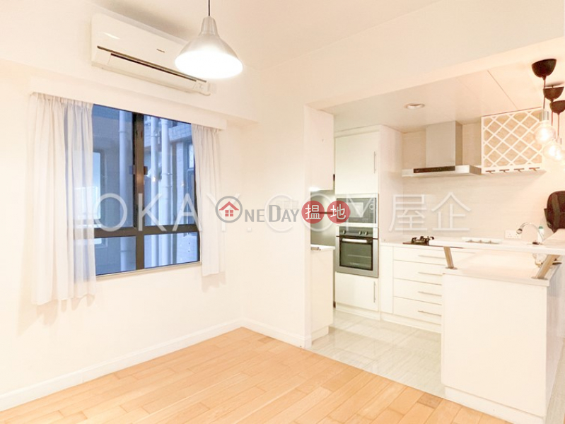 Efficient 2 bedroom in Mid-levels West | For Sale | Robinson Heights 樂信臺 Sales Listings