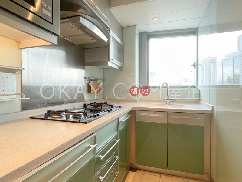 Popular 2 bedroom on high floor with balcony | Rental | The Harbourside Tower 2 君臨天下2座 Rental Listings