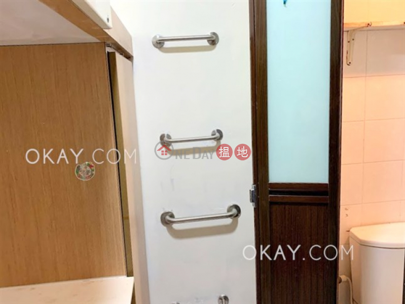 HK$ 55,000/ month Y.I, Wan Chai District | Unique 3 bedroom on high floor with parking | Rental