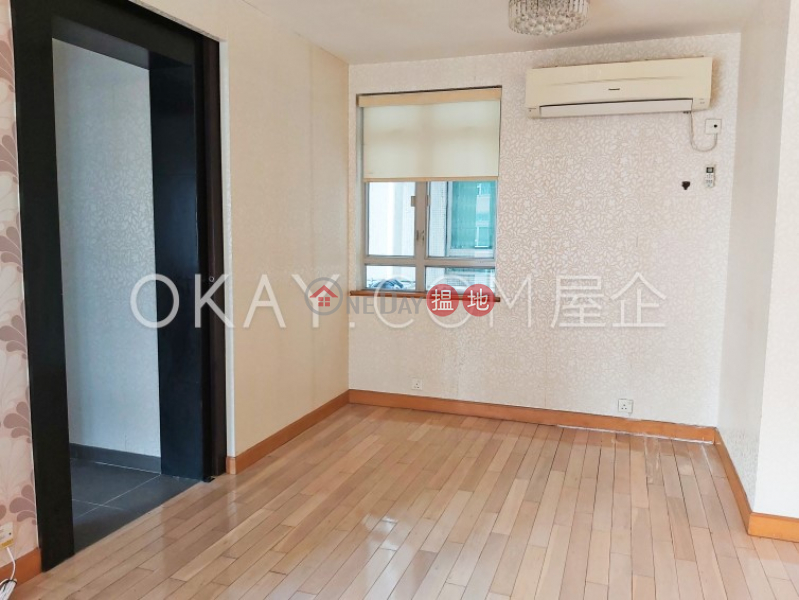 Island Place | Middle Residential | Rental Listings | HK$ 30,000/ month