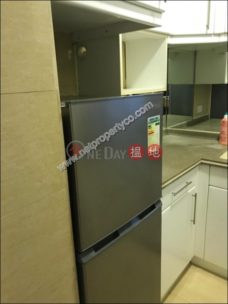 HK$ 27,000/ month Princeton Tower Western District, A sea-view apartment for rent in Sai Ying Pun