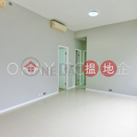 Lovely 3 bedroom on high floor with balcony | For Sale