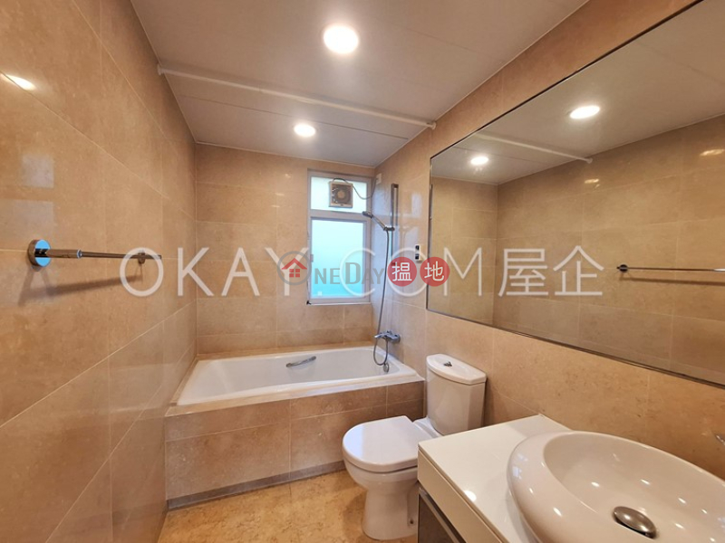 HK$ 60,000/ month, Grand Garden, Southern District | Lovely 3 bedroom with sea views, balcony | Rental