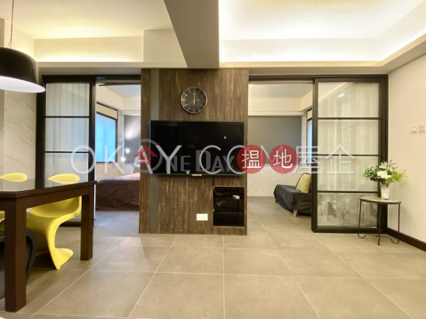 Tasteful 2 bedroom in Wan Chai | Rental, Tung Shing Building 東成樓 | Wan Chai District (OKAY-R314840)_0