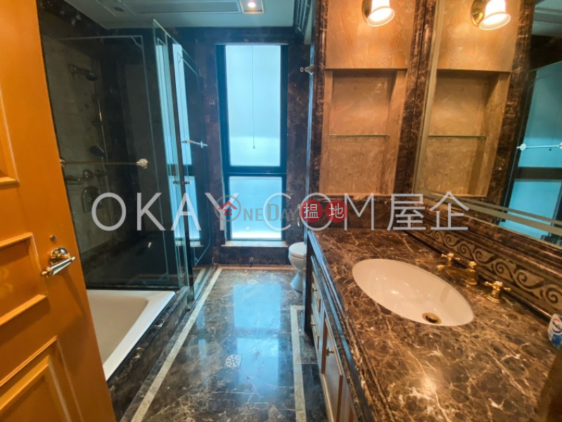 HK$ 163,000/ 月-皇府灣-南區4房4廁,海景,星級會所,連車位皇府灣出租單位