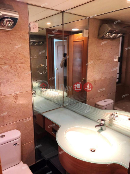 Tower 7 Island Resort | 3 bedroom Mid Floor Flat for Rent | 28 Siu Sai Wan Road | Chai Wan District Hong Kong Rental, HK$ 30,000/ month