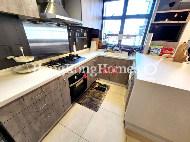 Property Search Hong Kong | OneDay | Residential Rental Listings, 3 Bedroom Family Unit for Rent at Robinson Place
