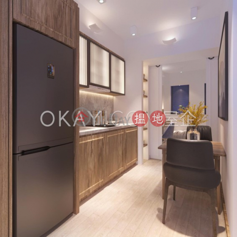 Luxurious 1 bedroom on high floor with rooftop | For Sale | 45 Seymour Road 西摩道45號 _0