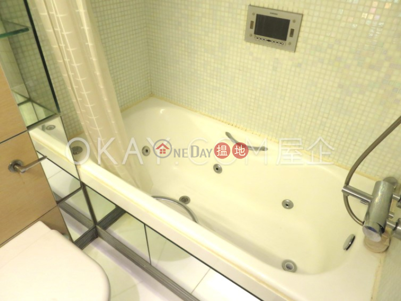 Lovely 2 bedroom with balcony | For Sale, Centrestage 聚賢居 Sales Listings | Central District (OKAY-S617)