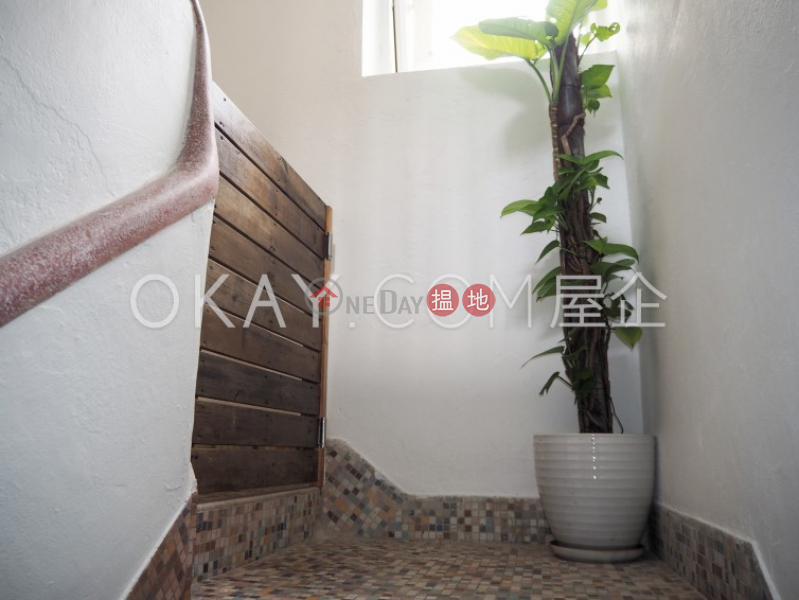 HK$ 26,000/ 月|適安街12號灣仔區|1房1廁,實用率高,極高層適安街12號出租單位