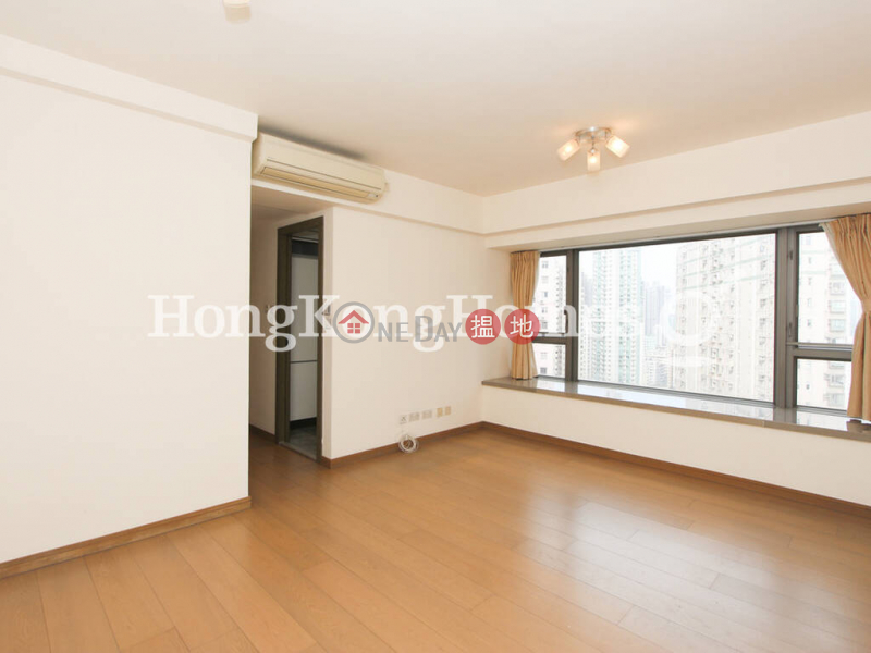 3 Bedroom Family Unit for Rent at Centre Point | Centre Point 尚賢居 Rental Listings