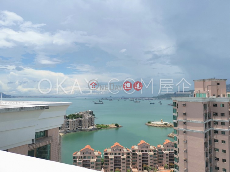Property Search Hong Kong | OneDay | Residential | Rental Listings, Rare 3 bedroom on high floor with rooftop & terrace | Rental