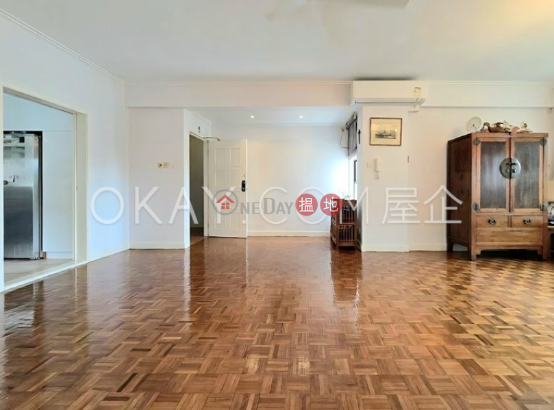 Property Search Hong Kong | OneDay | Residential Rental Listings Tasteful 3 bedroom on high floor with balcony | Rental