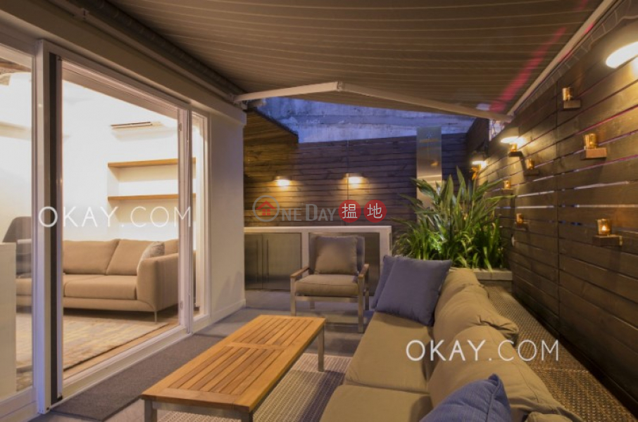 HK$ 35,000/ month Carbo Mansion Western District, Lovely 1 bedroom with terrace | Rental