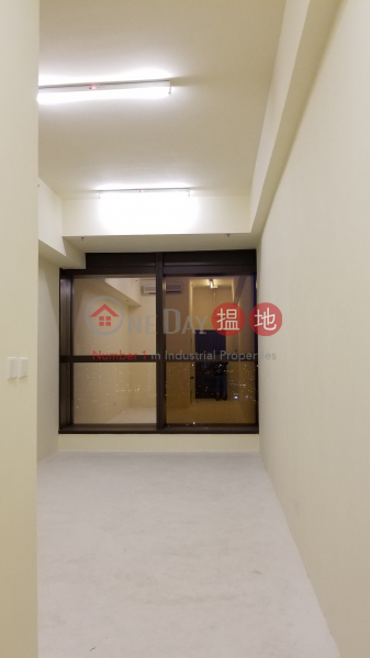 iPlace | Middle Industrial, Rental Listings | HK$ 8,300/ month