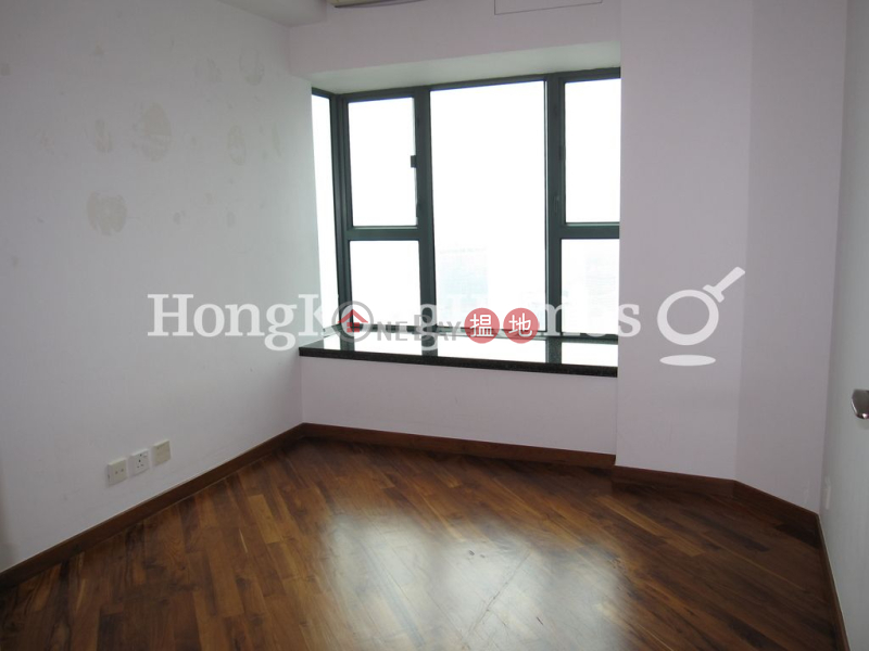 3 Bedroom Family Unit for Rent at 80 Robinson Road | 80 Robinson Road 羅便臣道80號 Rental Listings