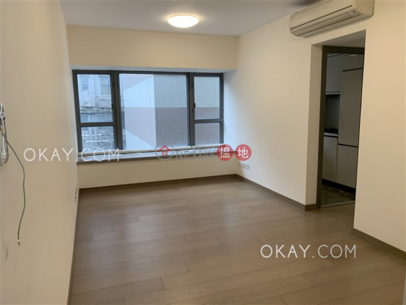 Stylish 2 bedroom with balcony | Rental, Centre Point 尚賢居 Rental Listings | Central District (OKAY-R288450)