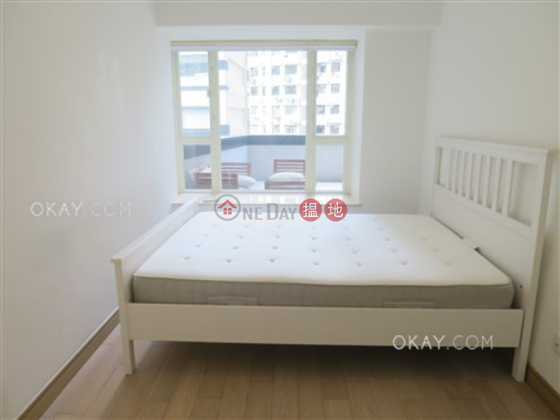 Luxurious 3 bedroom with terrace | Rental | Centrestage 聚賢居 Rental Listings