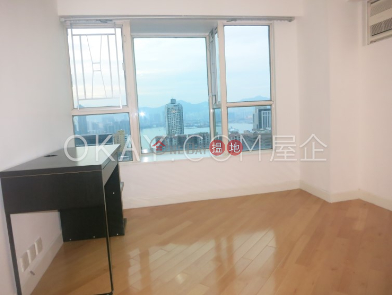 Nicely kept 3 bedroom with harbour views & balcony | Rental | Pacific Palisades 寶馬山花園 Rental Listings