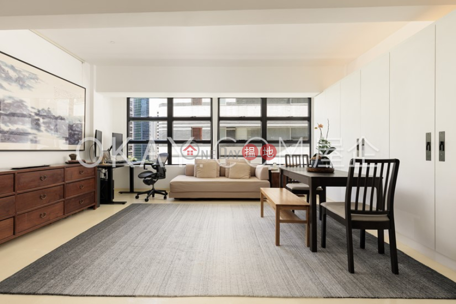 122 Hollywood Road | Low | Residential | Rental Listings, HK$ 30,000/ month