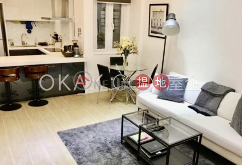 Gorgeous 2 bedroom in Western District | For Sale | Sincere Western House 先施西環大廈 _0