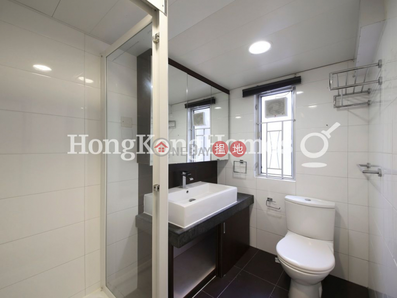 3 Bedroom Family Unit for Rent at Caroline Height | Caroline Height 嘉蘭閣 Rental Listings