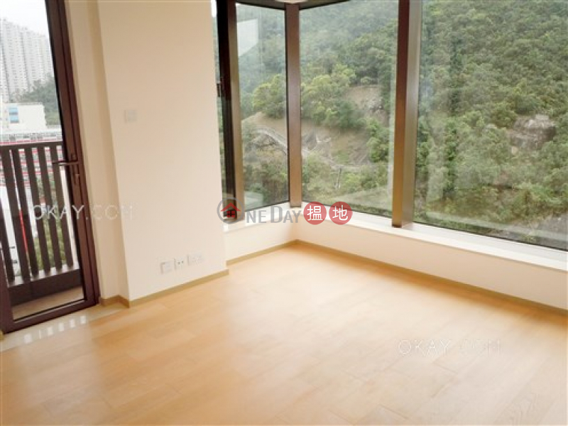 Unique 3 bedroom on high floor with balcony | Rental | Block 3 New Jade Garden 新翠花園 3座 Rental Listings