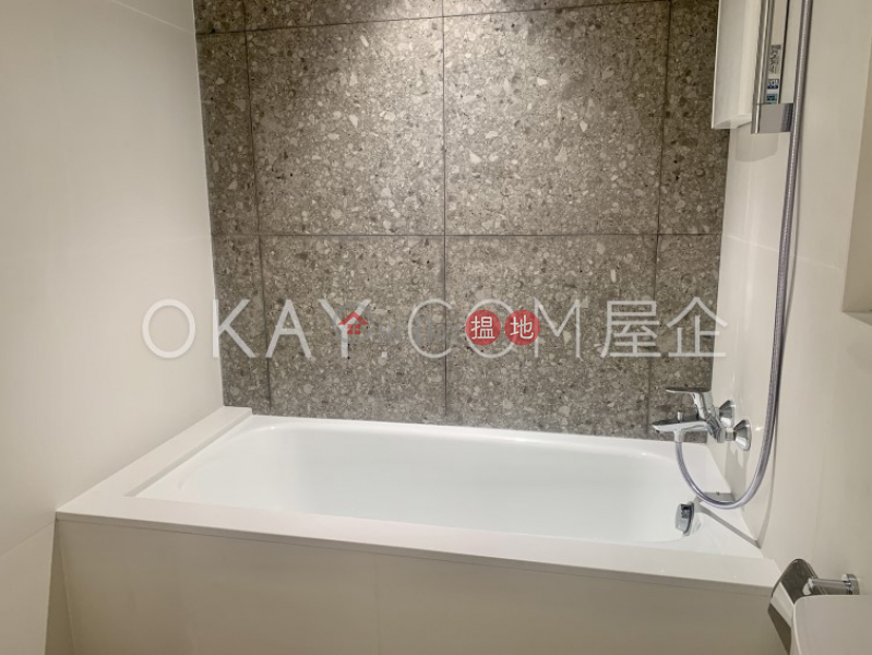 HK$ 33,800/ month The Rednaxela | Western District, Gorgeous 1 bedroom in Mid-levels West | Rental
