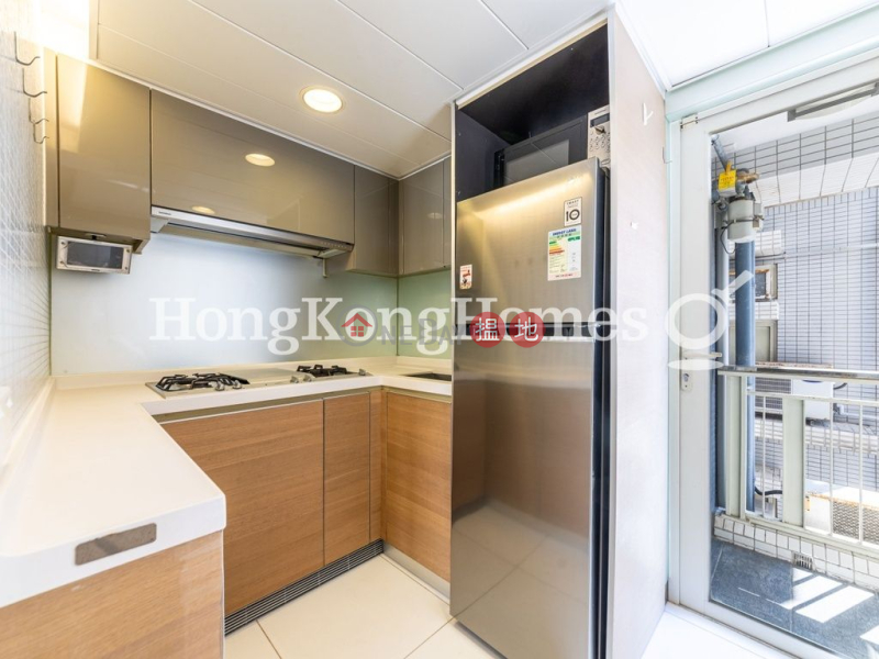 HK$ 42,000/ month Centrestage Central District | 3 Bedroom Family Unit for Rent at Centrestage