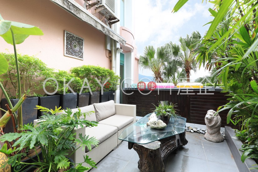 Exquisite house with rooftop & parking | For Sale | Redhill Peninsula Phase 3 紅山半島 第3期 Sales Listings