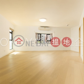 Efficient 3 bedroom on high floor with balcony | For Sale