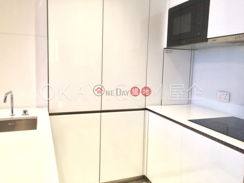 Charming 1 bedroom with balcony | For Sale | The Gloucester 尚匯 Sales Listings