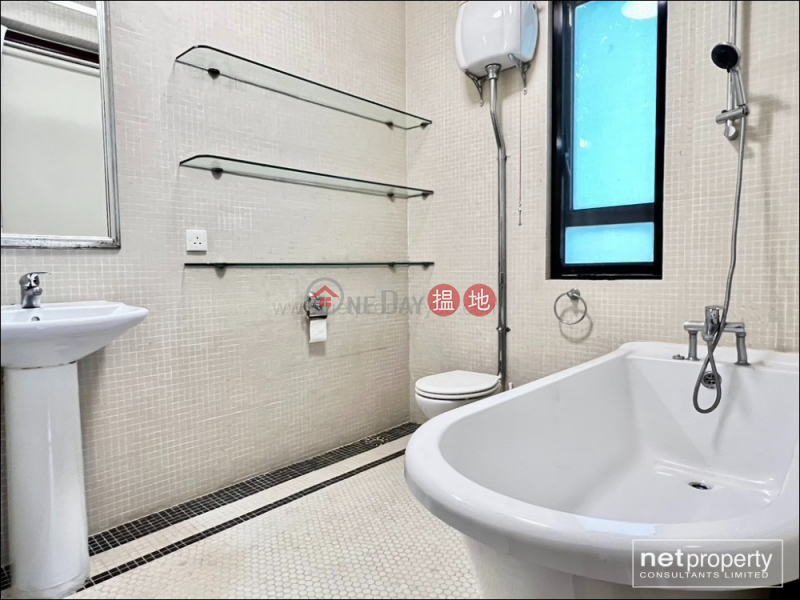Spacious Apartment in Hong Kong South, Country Villa 翠谷別墅 Rental Listings | Southern District (B890764)