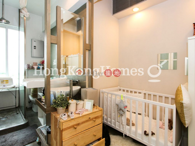 HK$ 65,000/ month Estella Court, Central District 2 Bedroom Unit for Rent at Estella Court