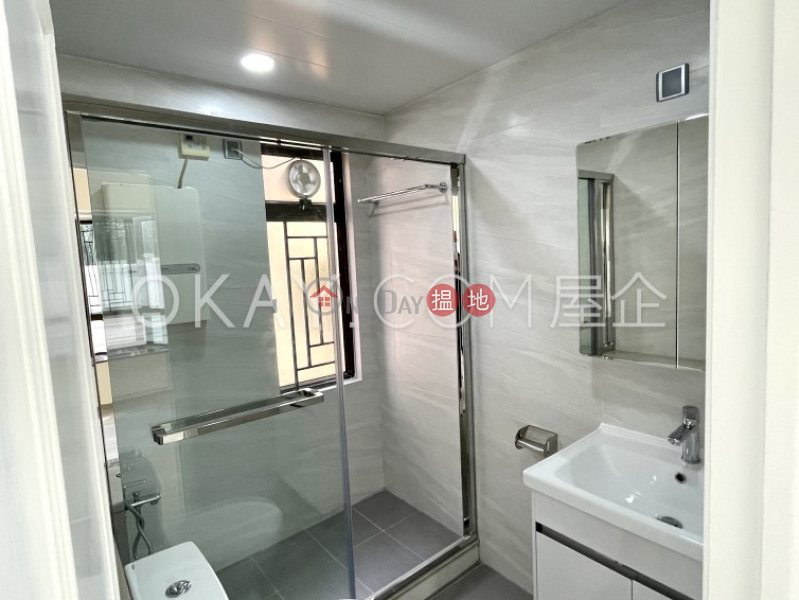 HK$ 33,000/ month, Hundred City Centre Wan Chai District Charming 3 bedroom with balcony | Rental