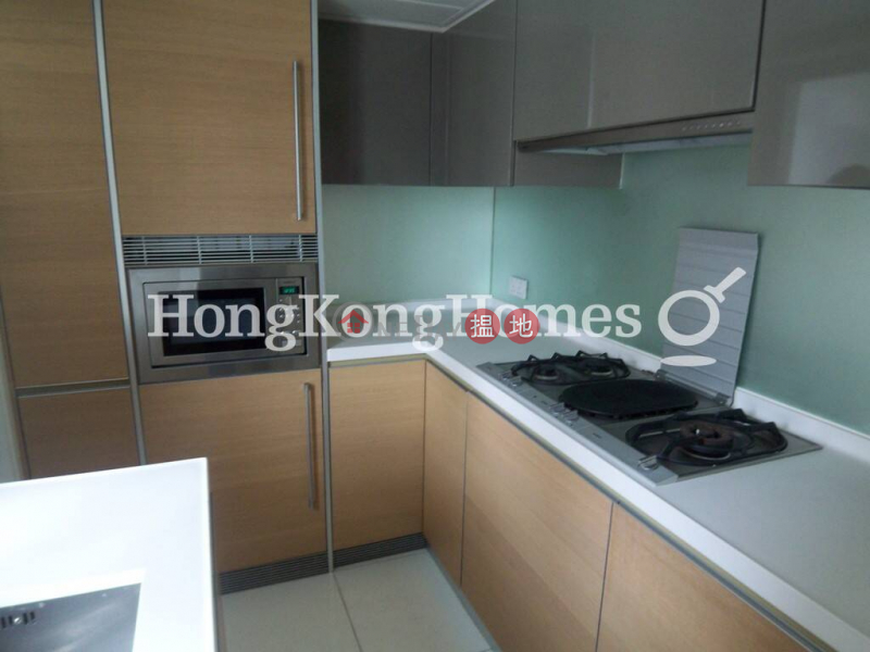 3 Bedroom Family Unit for Rent at Centrestage, 108 Hollywood Road | Central District Hong Kong | Rental HK$ 43,000/ month