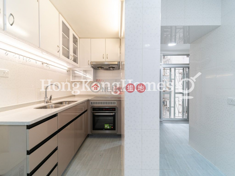 3 Bedroom Family Unit for Rent at Block 2 Phoenix Court 39 Kennedy Road | Wan Chai District Hong Kong Rental | HK$ 36,800/ month