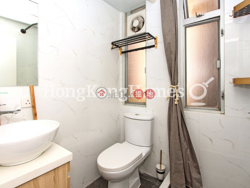 Property Search Hong Kong | OneDay | Residential | Sales Listings 3 Bedroom Family Unit at Hang Fat Trading House | For Sale