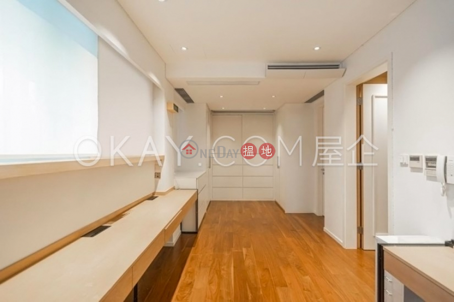 Lovely house with terrace & parking | Rental | Shatin Lookout 沙田小築 Rental Listings
