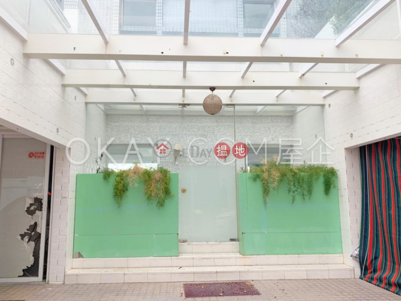 Rare house with sea views, rooftop & terrace | For Sale | Aqua Blue House 28 浪濤灣洋房28 Sales Listings