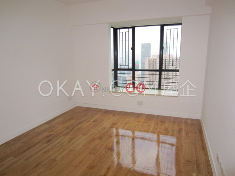 Unique 4 bedroom with balcony & parking | Rental | Clovelly Court 嘉富麗苑 Rental Listings