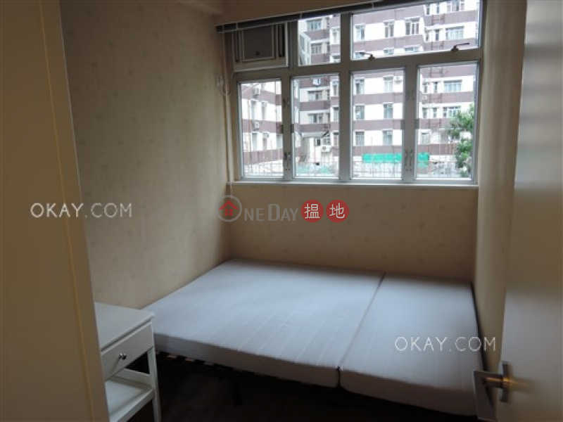 Popular 2 bedroom in Wan Chai | For Sale, Wai Lun Mansion 偉倫大樓 Sales Listings | Wan Chai District (OKAY-S286228)